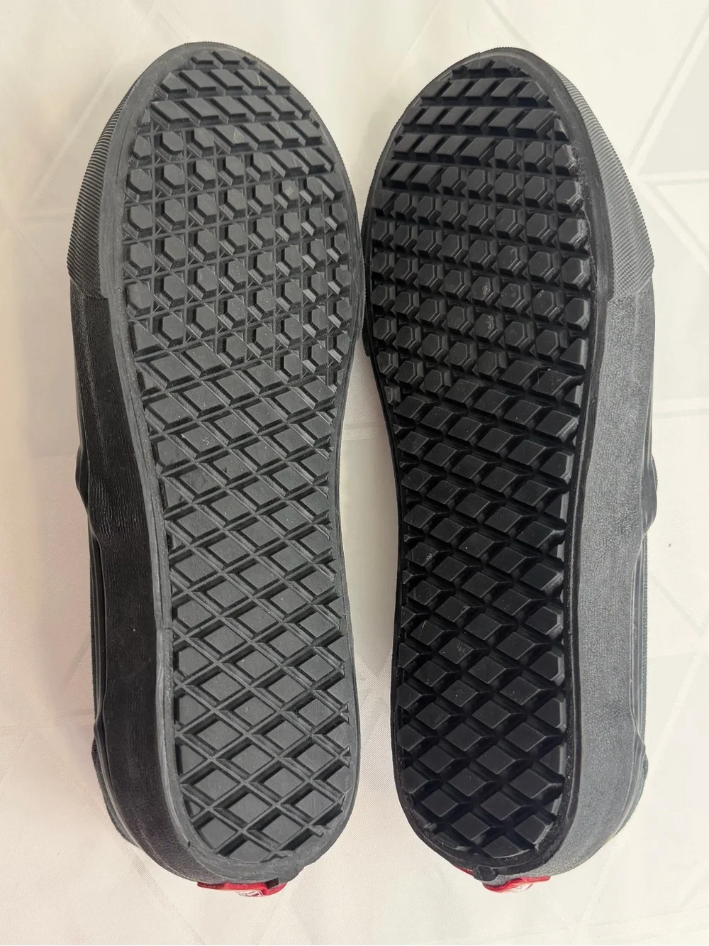 Vans Unisex Classic Slip-On Canvas Shoe Dark Green US Size 8.5 men/10 women NWOT